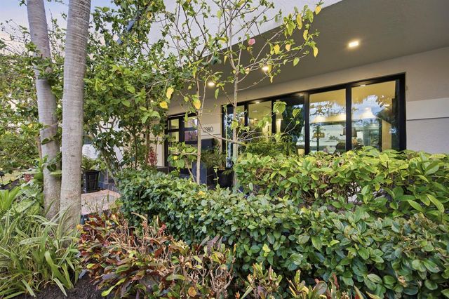 2380 SE 8TH Street, Pompano Beach, FL 33062