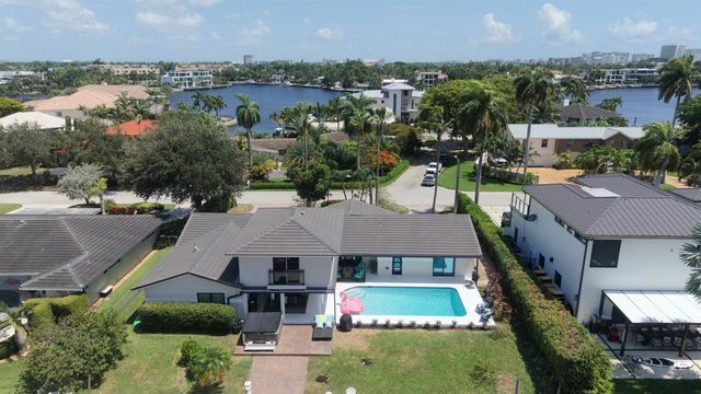 2380 SE 8TH Street, Pompano Beach, FL 33062