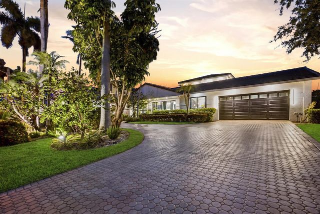 2380 SE 8TH Street, Pompano Beach, FL 33062