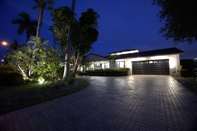2380 SE 8TH Street, Pompano Beach, FL 33062