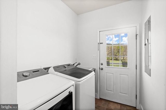 3063 ETLAN ROAD, Etlan, VA 22719