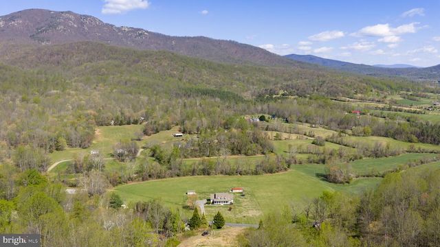 3063 ETLAN ROAD, Etlan, VA 22719