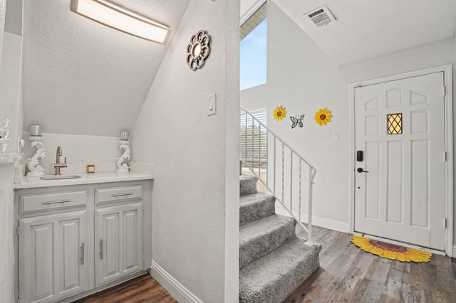 3217 Knights Haven Lane, Garland, TX 75044