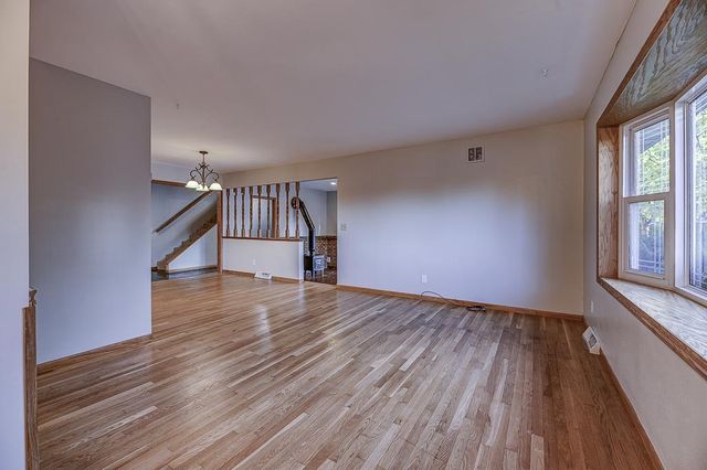 1641 S Walnut Street, Janesville, WI 53546