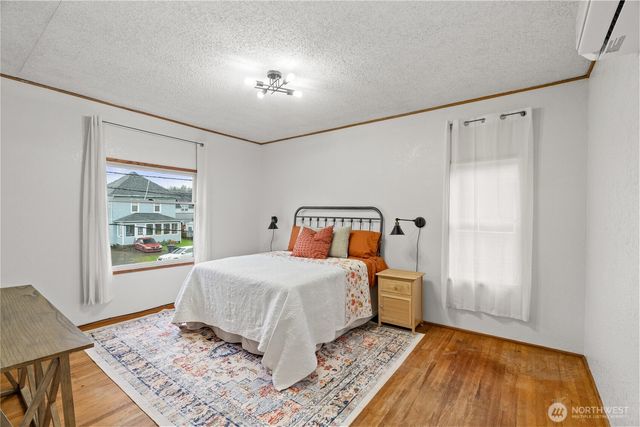 515 5th Street, Hoquiam, WA 98550