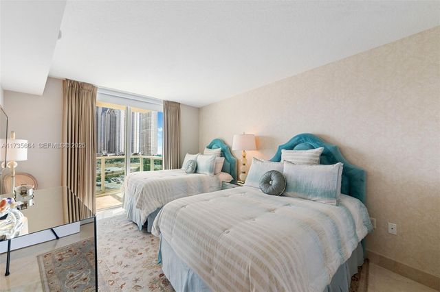 250 Sunny Isles Boulevard 31402, Sunny Isles Beach, FL 33160