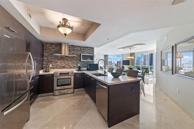 250 Sunny Isles Boulevard 31402, Sunny Isles Beach, FL 33160