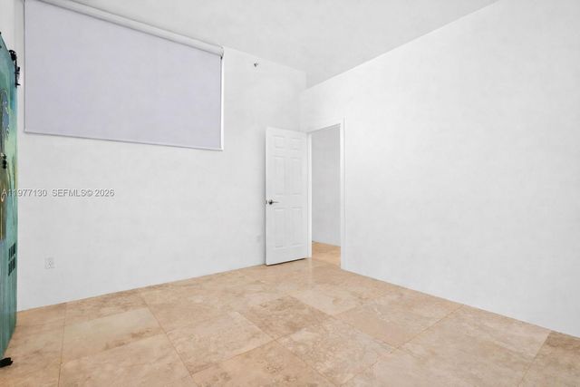 7934 W Dr 1101 1101, North Bay Village, FL 33141