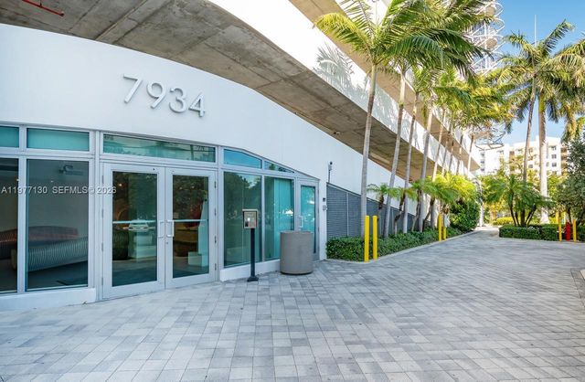 7934 W Dr 1101 1101, North Bay Village, FL 33141