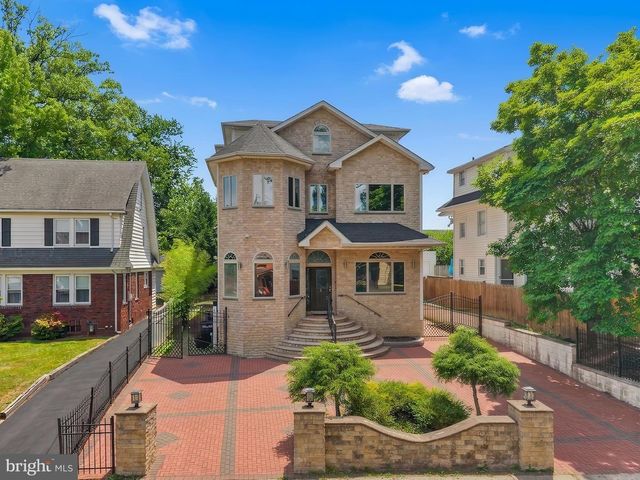 69-71 SUMMIT RD, Elizabeth, NJ 07208