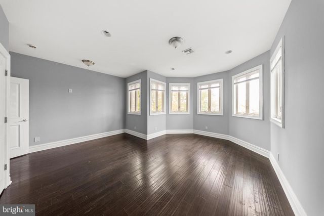 69-71 SUMMIT RD, Elizabeth, NJ 07208
