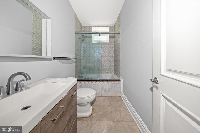 69-71 SUMMIT RD, Elizabeth, NJ 07208