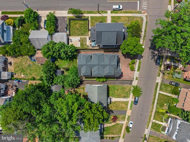 69-71 SUMMIT RD, Elizabeth, NJ 07208