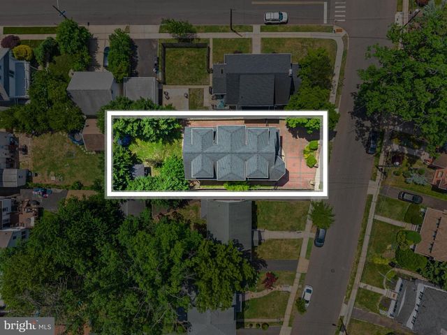 69-71 SUMMIT RD, Elizabeth, NJ 07208