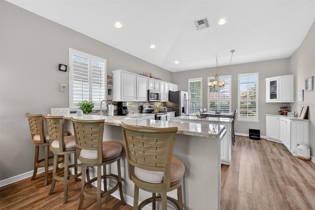 8011 PINE HOLLOW DRIVE, Mount Dora, FL 32757