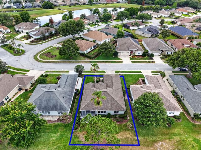 8011 PINE HOLLOW DRIVE, Mount Dora, FL 32757