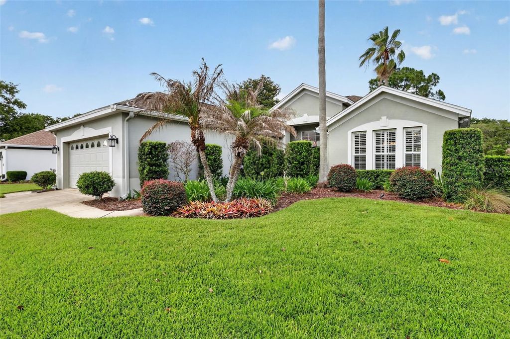 8011 PINE HOLLOW DRIVE, Mount Dora, FL 32757