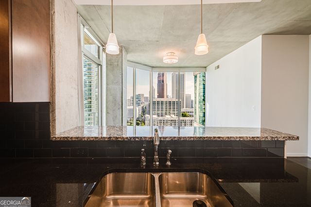 860 Peachtree Street NE 2202, Atlanta, GA 30308