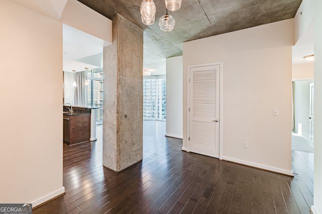 860 Peachtree Street NE 2202, Atlanta, GA 30308