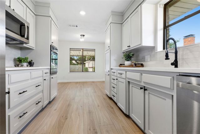 2703 Regal Drive, Denison, TX 75020