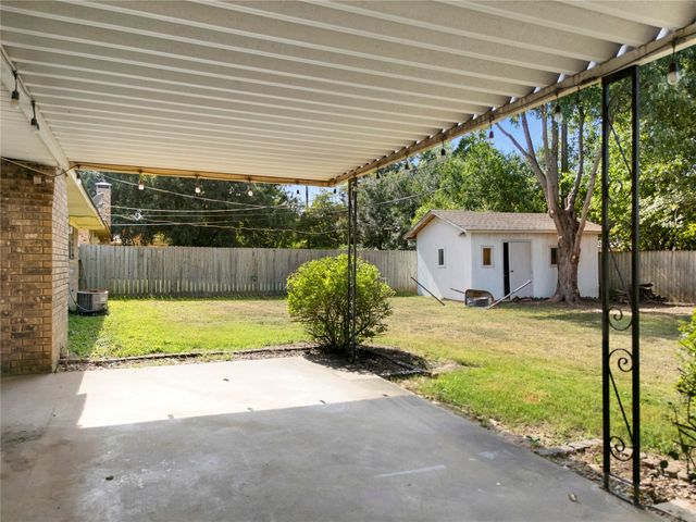 2703 Regal Drive, Denison, TX 75020