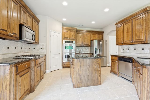 1701 Thornberry Drive, Wylie, TX 75098