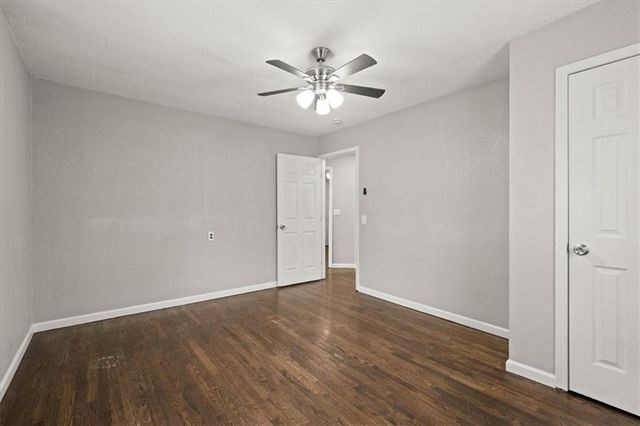 10505 Oakland Avenue, Kansas City, MO 64134