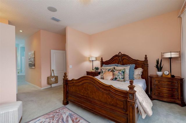 10293 SHADY OAK LANE, Seminole, FL 33777
