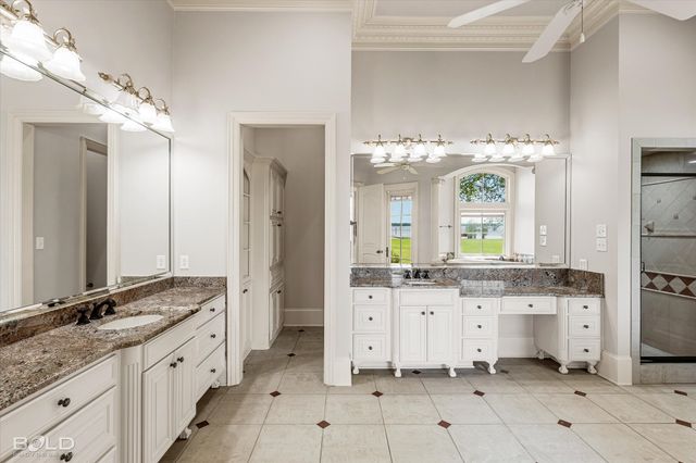 10099 Ferry Lake Road, Oil City, LA 71061