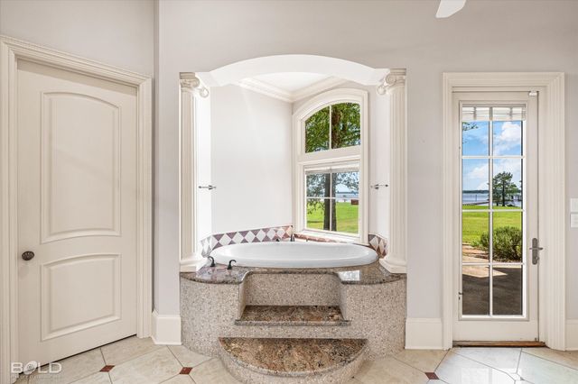 10099 Ferry Lake Road, Oil City, LA 71061