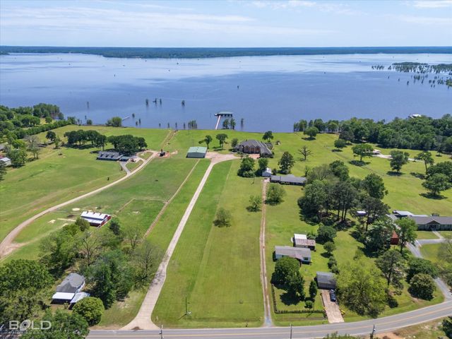 10099 Ferry Lake Road, Oil City, LA 71061