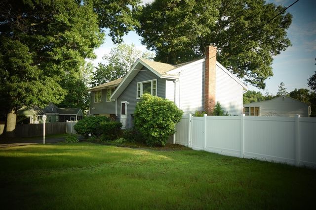2196 Central, Stoughton, MA 02072