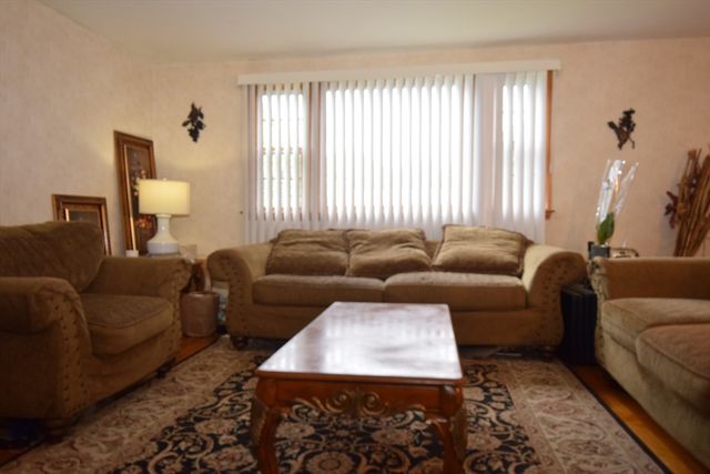 2196 Central, Stoughton, MA 02072