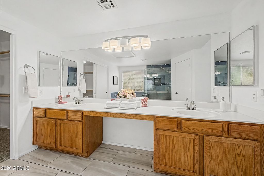 10521 W VIRGINIA Avenue, Avondale, AZ 85392 — photo 5