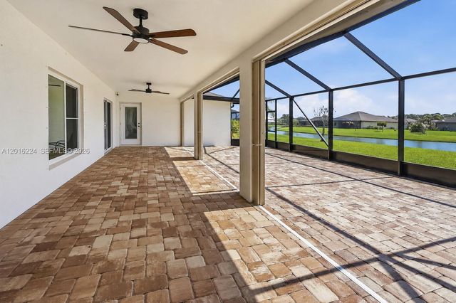 4738 Ashley Lake Circle, Vero Beach, FL 32967