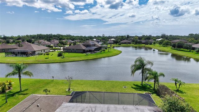 4738 Ashley Lake Circle, Vero Beach, FL 32967