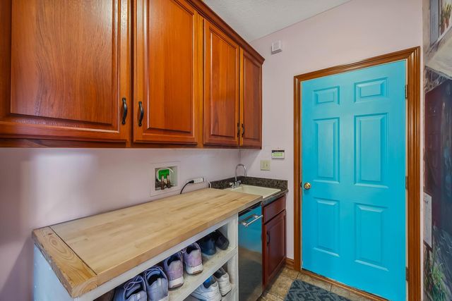 1198 Dale Ford Road, Delaware, OH 43015