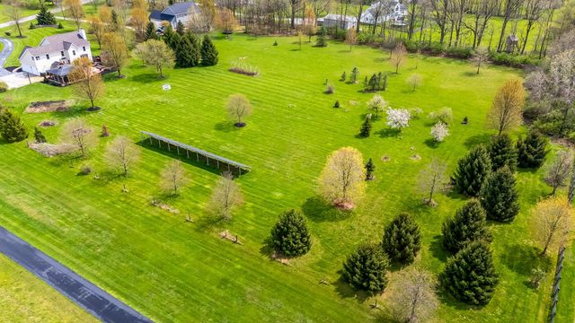 1198 Dale Ford Road, Delaware, OH 43015