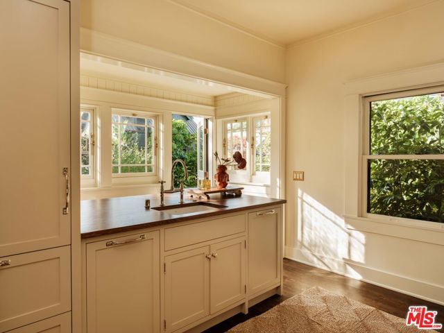 649 Palms Boulevard, Venice (los Angeles), CA 90291