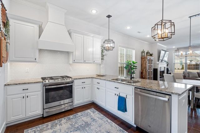 6204 SW Luna Lane, Bentonville, AR 72713