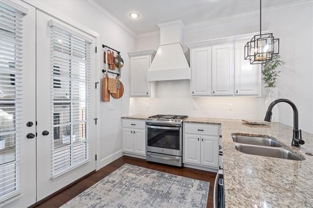 6204 SW Luna Lane, Bentonville, AR 72713