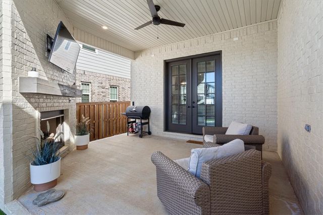 6204 SW Luna Lane, Bentonville, AR 72713