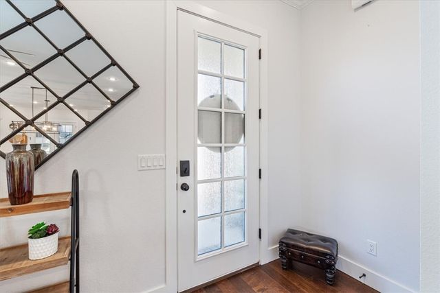 6204 SW Luna Lane, Bentonville, AR 72713