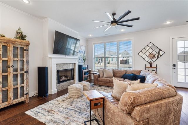 6204 SW Luna Lane, Bentonville, AR 72713