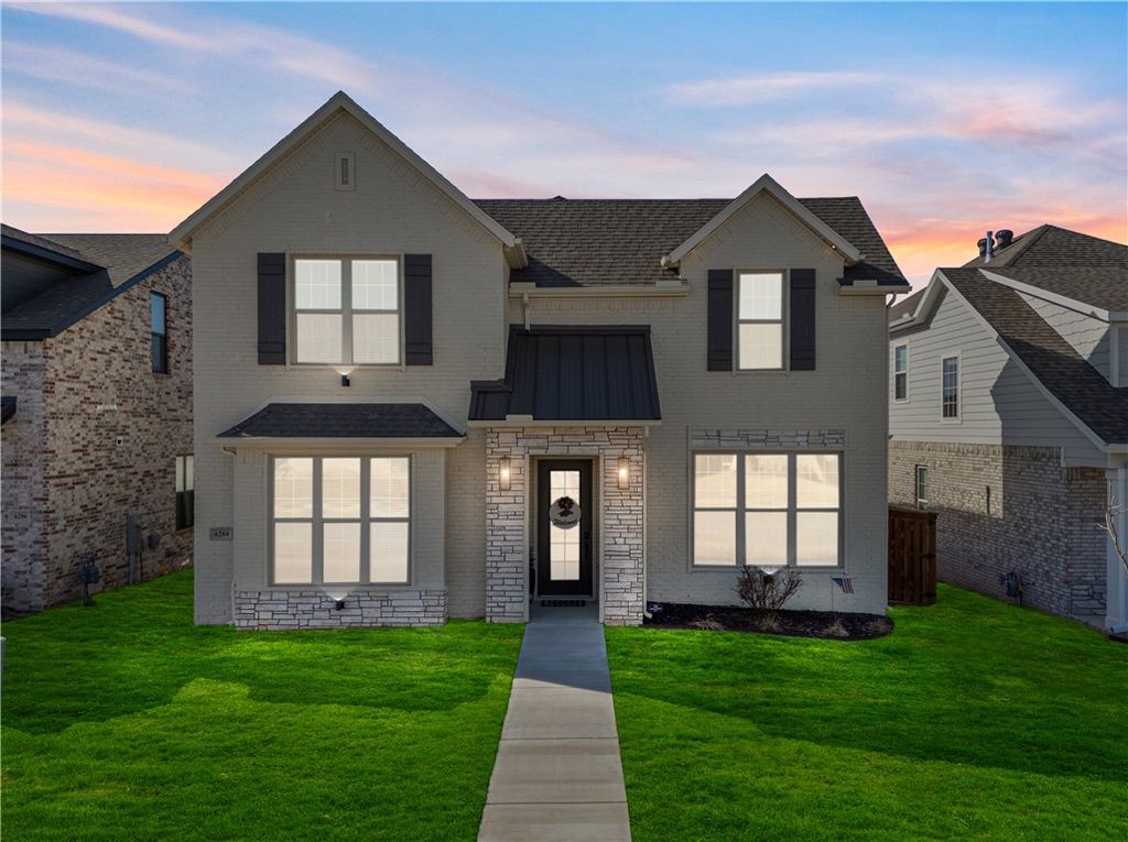 6204 SW Luna Lane, Bentonville, AR 72713