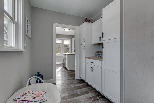 351 E SCOTT STREET, Omro, WI 54963