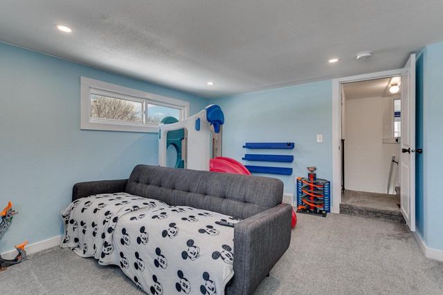 351 E SCOTT STREET, Omro, WI 54963