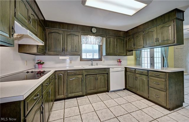 11652 Sandyville Road NE, Sandyville, OH 44671