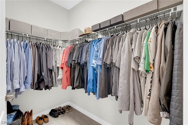 19612 The Place BLVD, Estero, FL 33928