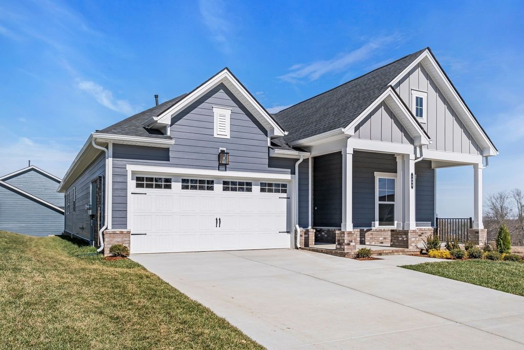 1098 Callaway Drive, Lebanon, TN 37087